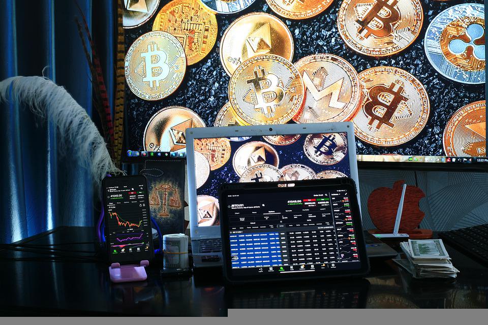 New Cryptocurrencies That Are Giving Tough Competition to Giants Like Bitcoin and Ethereum