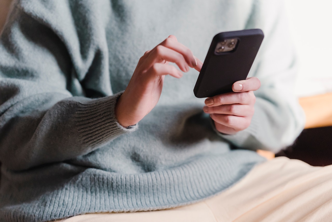 Using SMS Activation Service for Signing Up on Online Apps
